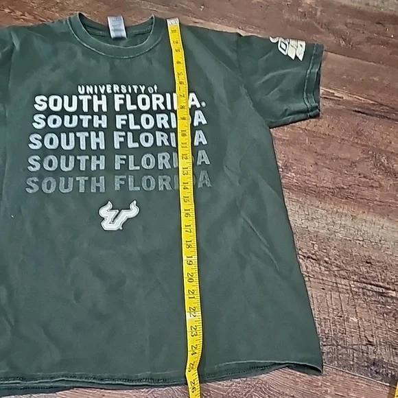 University of South Florida Short Sleeve T-shirt Size M - Picture 7 of 7